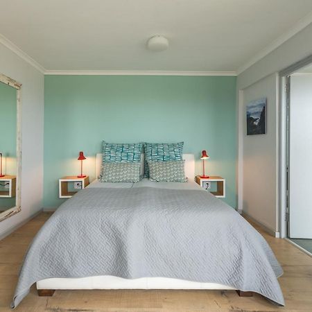 Ocean12 Guesthouse Sunset Beach Cape Town Bagian luar foto