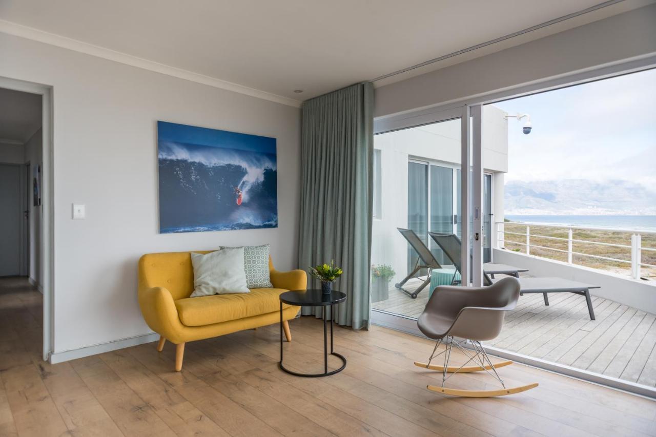 Ocean12 Guesthouse Sunset Beach Cape Town Bagian luar foto