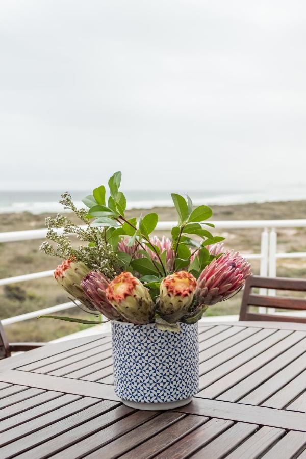 Ocean12 Guesthouse Sunset Beach Cape Town Bagian luar foto
