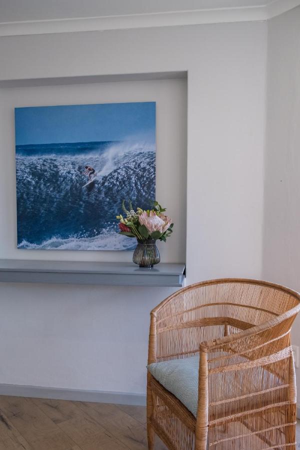 Ocean12 Guesthouse Sunset Beach Cape Town Bagian luar foto
