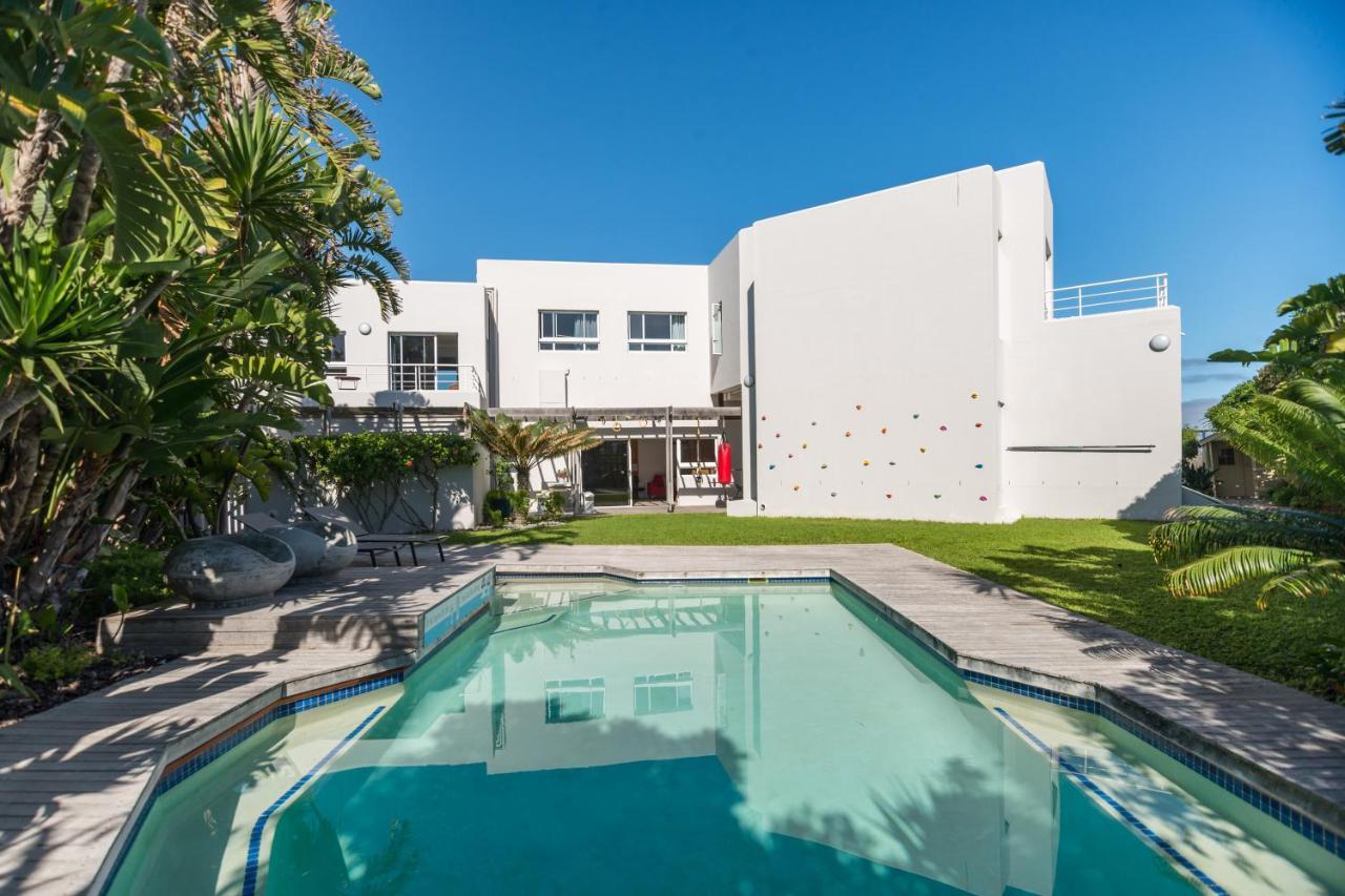 Ocean12 Guesthouse Sunset Beach Cape Town Bagian luar foto